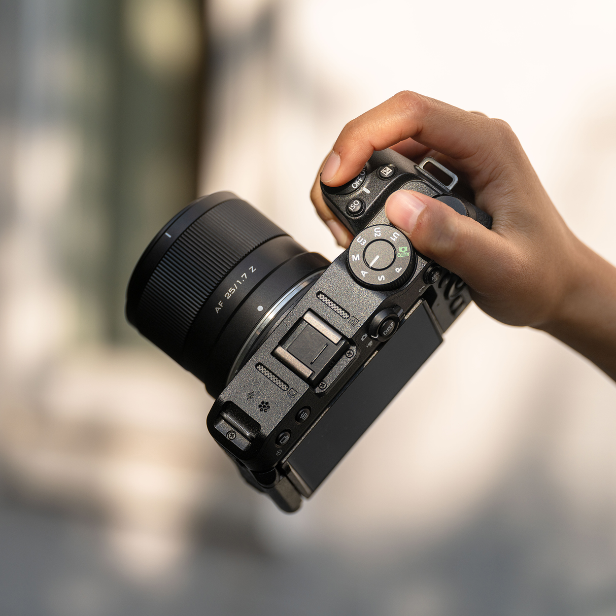 B-Ware: Objektiv AF 25 mm F/1.7 Z für Nikon