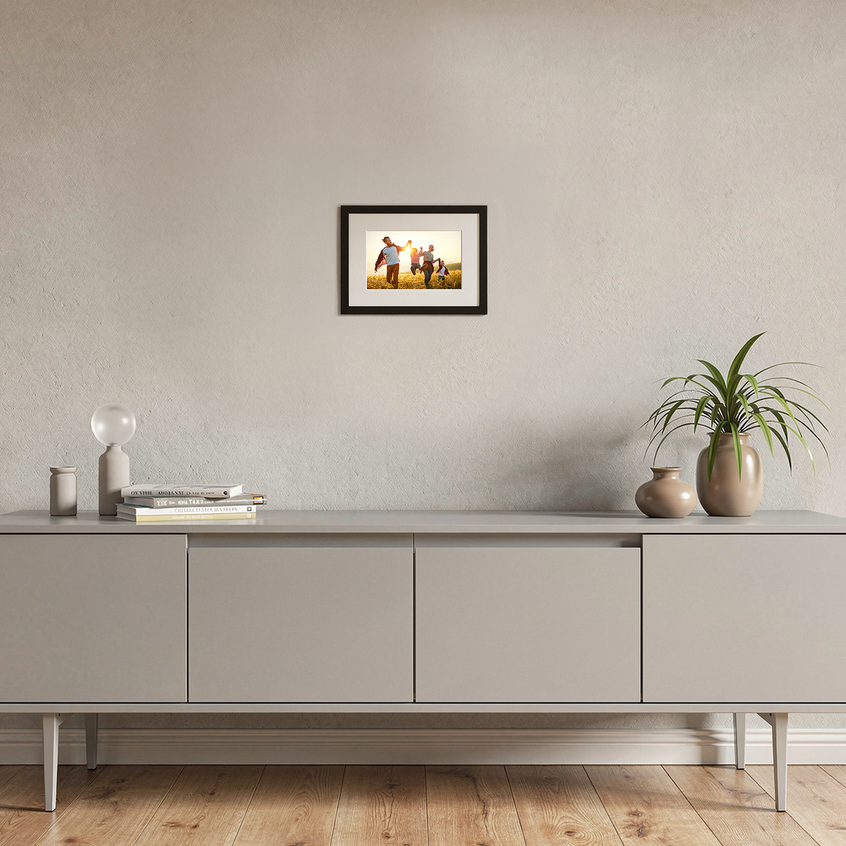 Smarter Bilderrahmen | 10,1“ Diagonale | WiFi | Frameo App | Modell 110